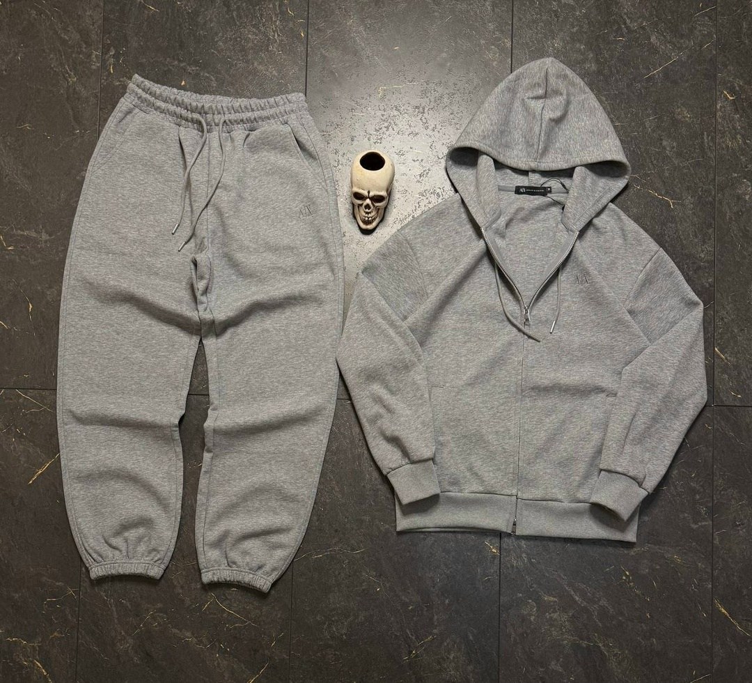 спортивный костюм brunello cucinelli,мужской спортивный костюм brunello cucinelli,спортивный костюм мужской,спортивный костюм,спортивный костюм loro piana