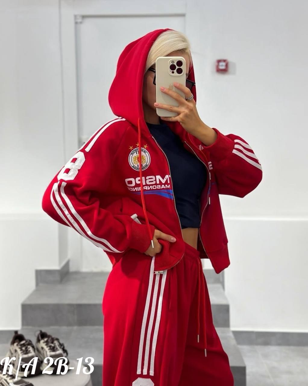 костюм спортивный,спортивный костюм женский,женский костюм,шикарный костюм,спорт-шик костюм gucci by gronat