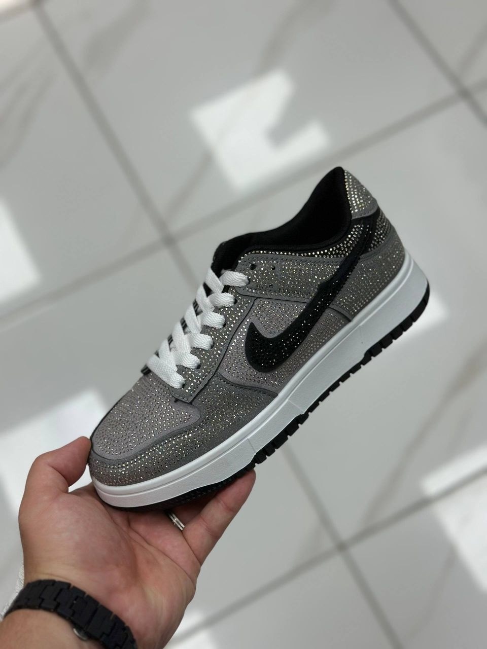 кроссовки,блестящие кроссовки,кроссовки nike,кроссовки девочки, женский nike кожа, размер 38 r,кроссовка