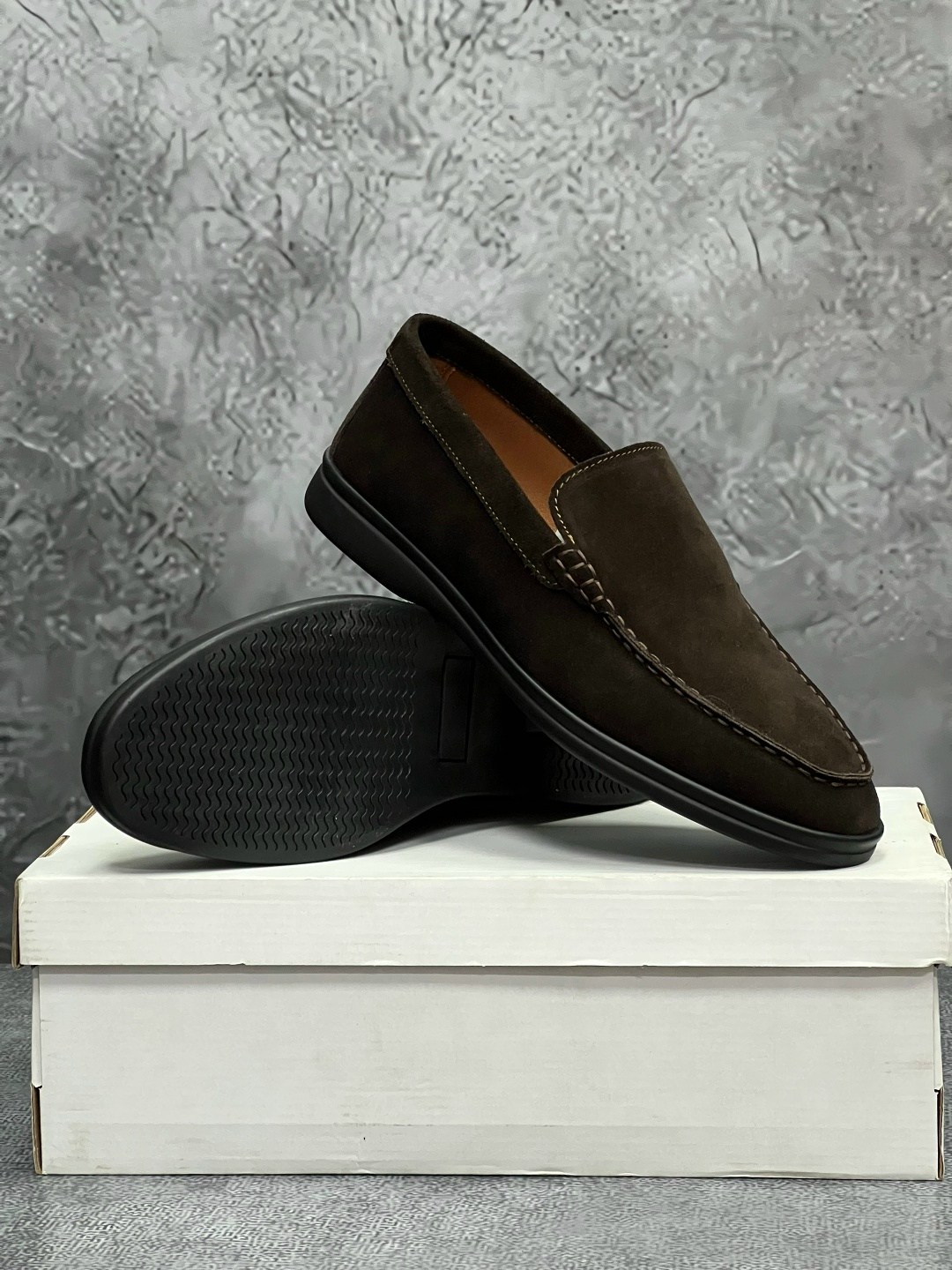 loro piana мужские лоферы,лоферы замшевые,лоферы мужские замшевые,мужские коричневые лоферы loro piana,лоферы мужские