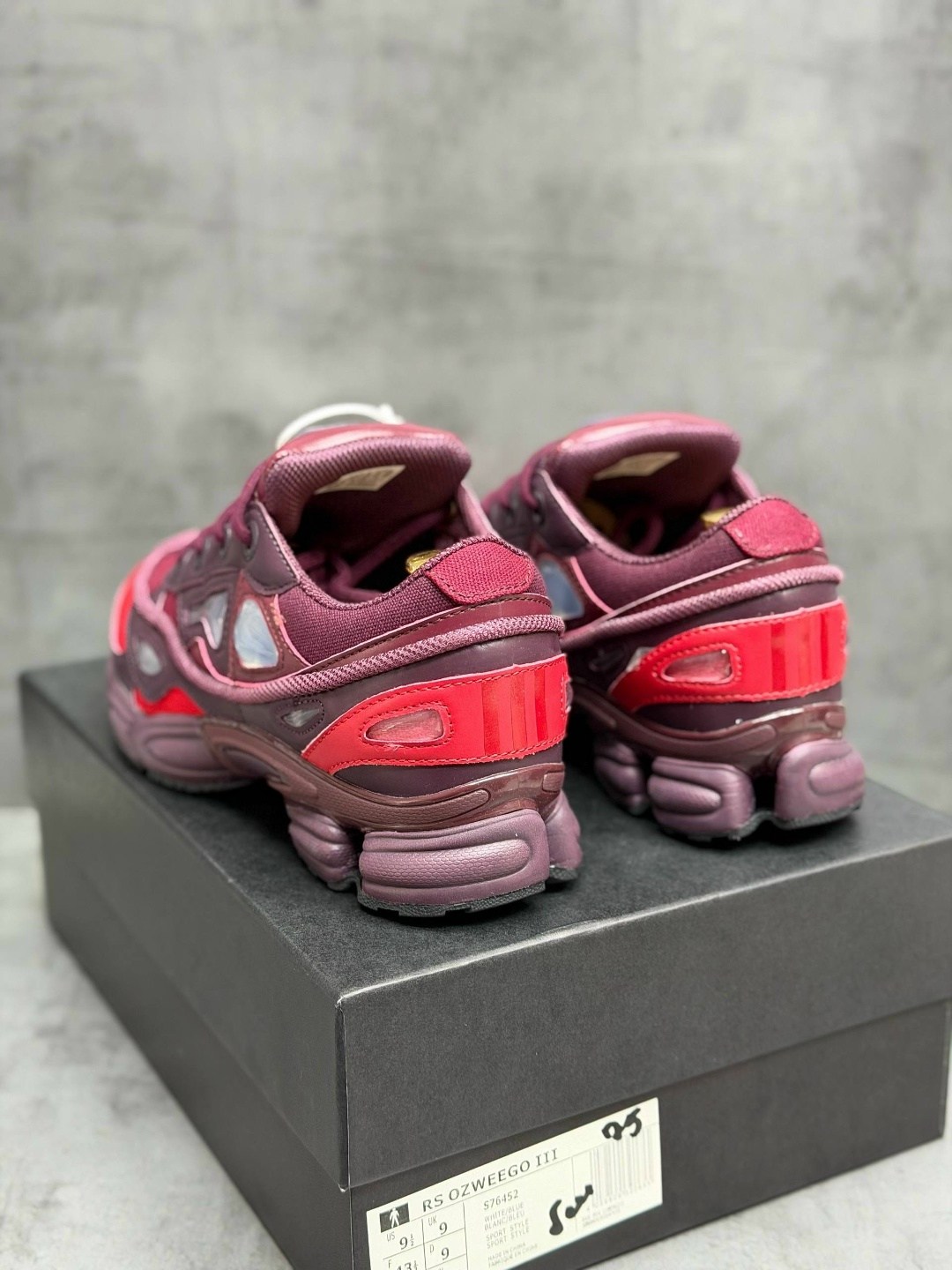 adidas raf simons ozweego 3 burgundy,adidas raf simons ozweego 3,кроссовки adidas raf simons ozweego burgundy,adidas x raf simons ozweego iii burgundy,adidas ozweego raf simons