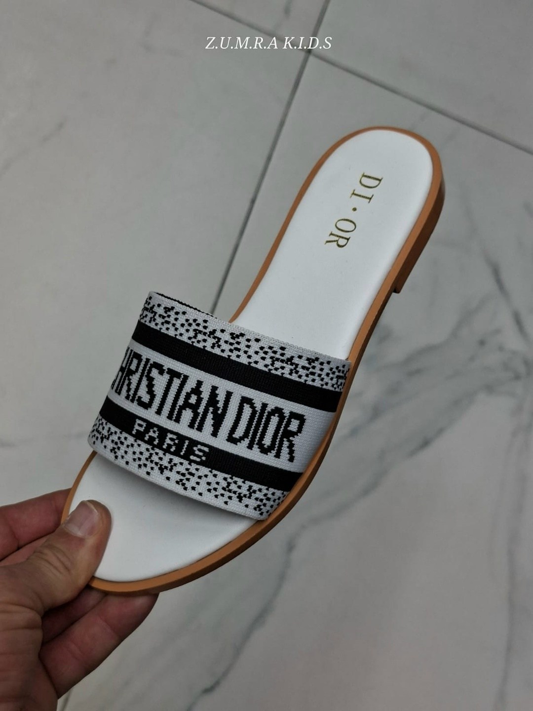 шлепанцы кристиан диор,шлепки диор женские,шлепанцы christian dior,шлепанцы женские christian dior,шлепки диор