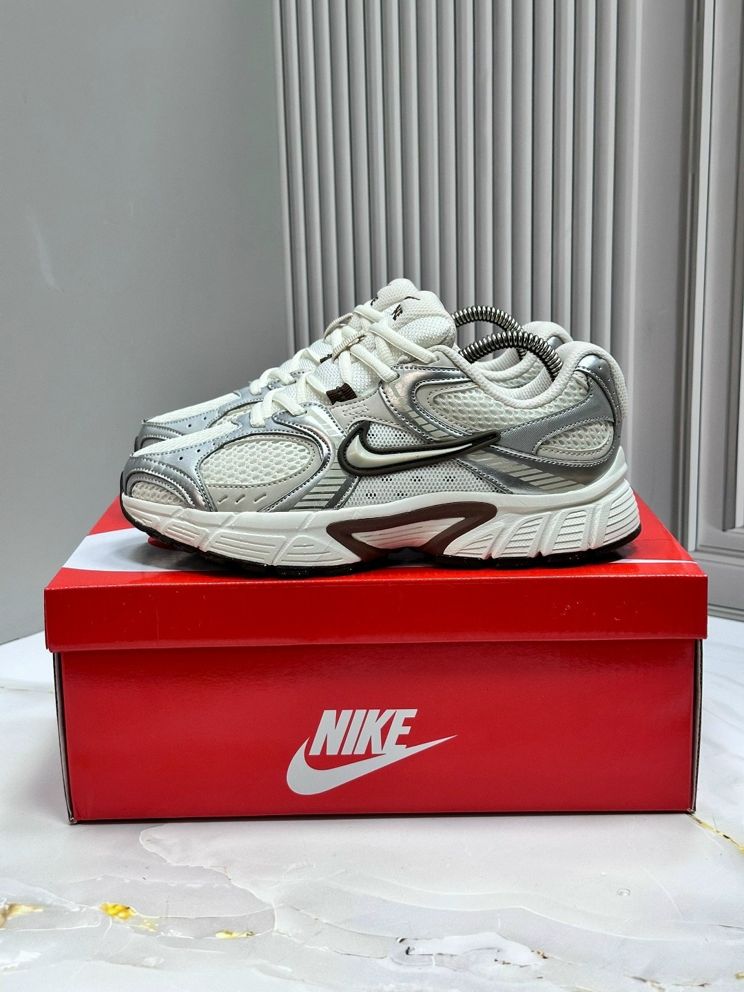 кроссовки nike v 5 rnr,nike кроссовки,кроссовки мужские женские,кроссовки nike v5 rnr,