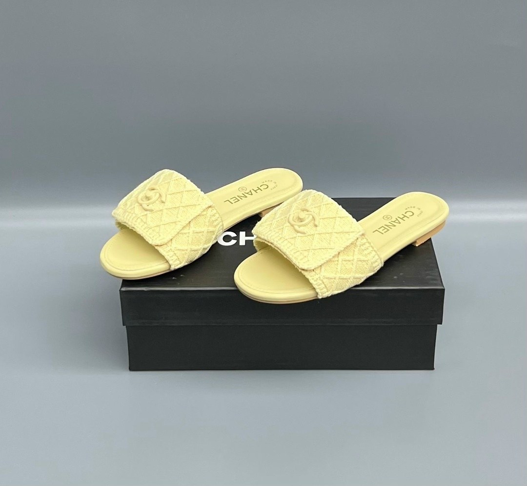 шлепанцы chanel,шлепки шанель,шлепки шанель женские,тапочки женские chanel,тапочки chanel