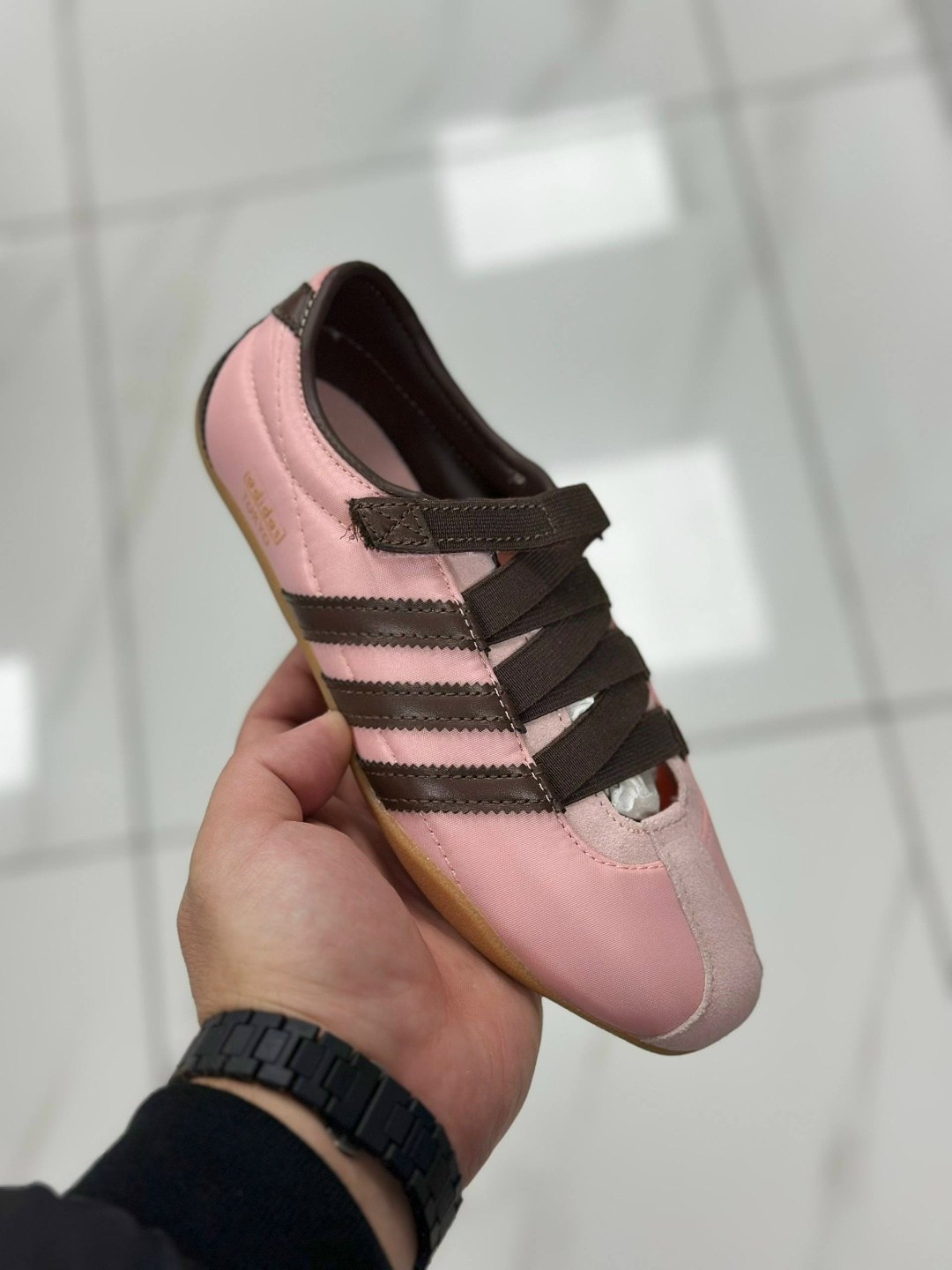 ,кроссовки adidas,кроссовки adidas original,adidas кроссовки женские,кроссовки tokyo adidas originals