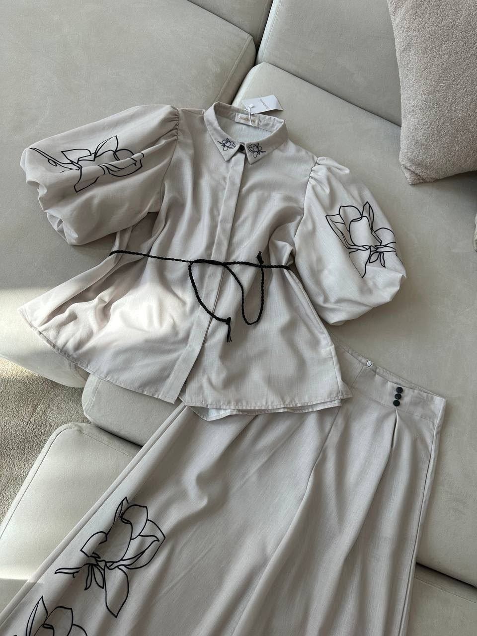 женский льняной костюм zimmerman premium - beige,костюм zimmermann из льна,льняной костюм женский,льняной костюм женский с брюками и принтом,костюм zimmermann