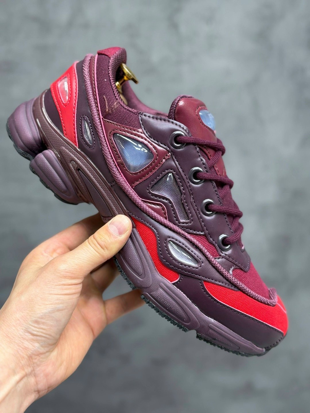 adidas raf simons ozweego 3 burgundy,adidas raf simons ozweego 3,кроссовки adidas raf simons ozweego burgundy,adidas x raf simons ozweego iii burgundy,adidas ozweego raf simons