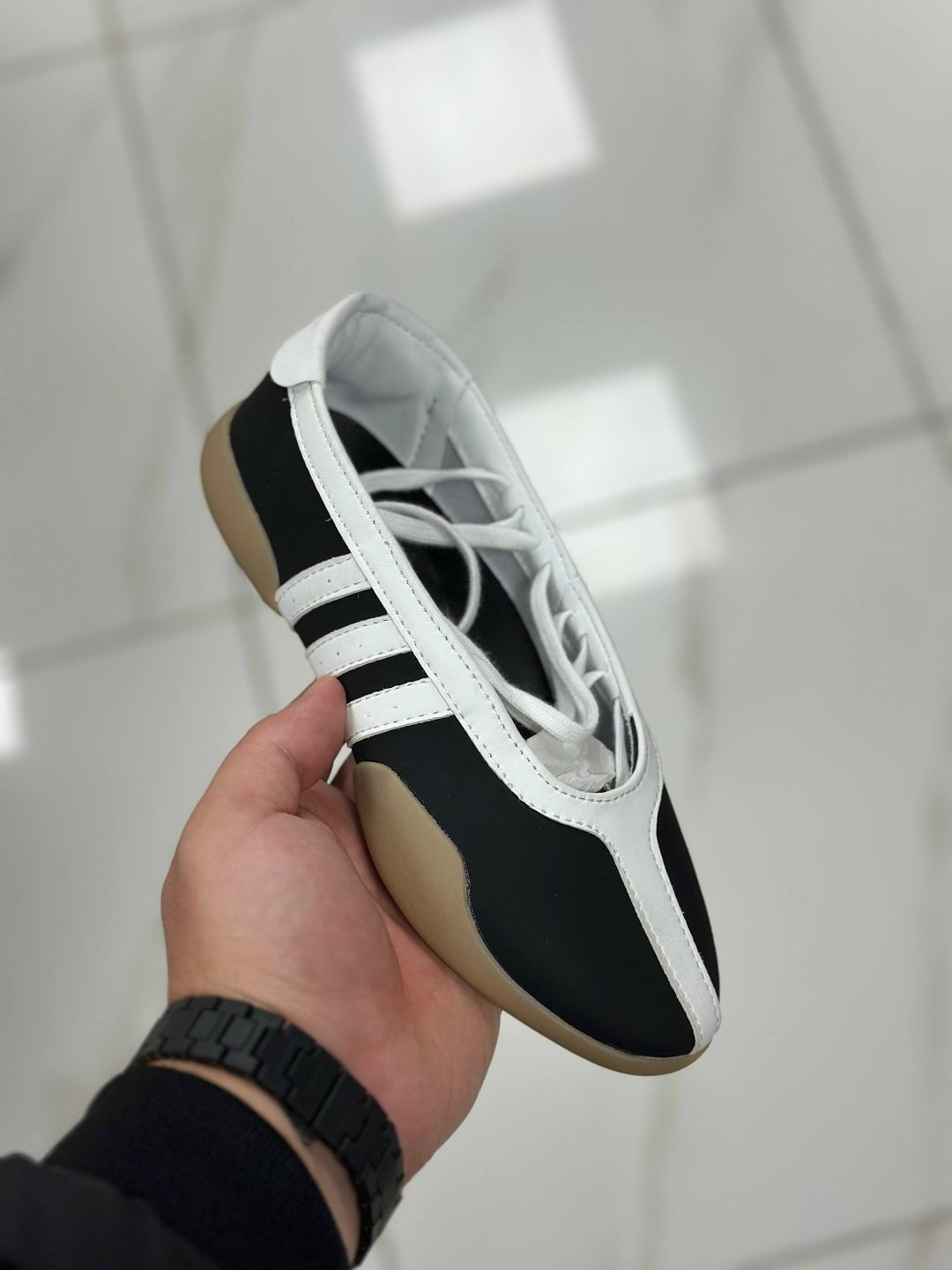 ,кроссовки adidas,повседневные кроссовки,замшевые кроссовки,кроссовки женскиe