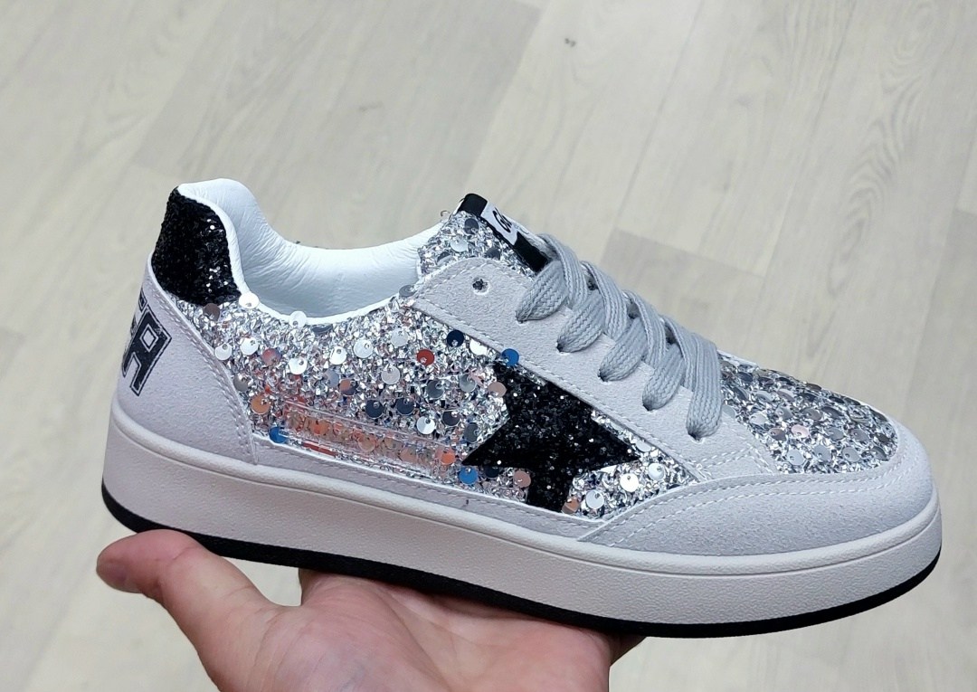 кроссовки golden goose,,кроссовки golden goose ball star,женские кроссовки,кроссовки со звездами
