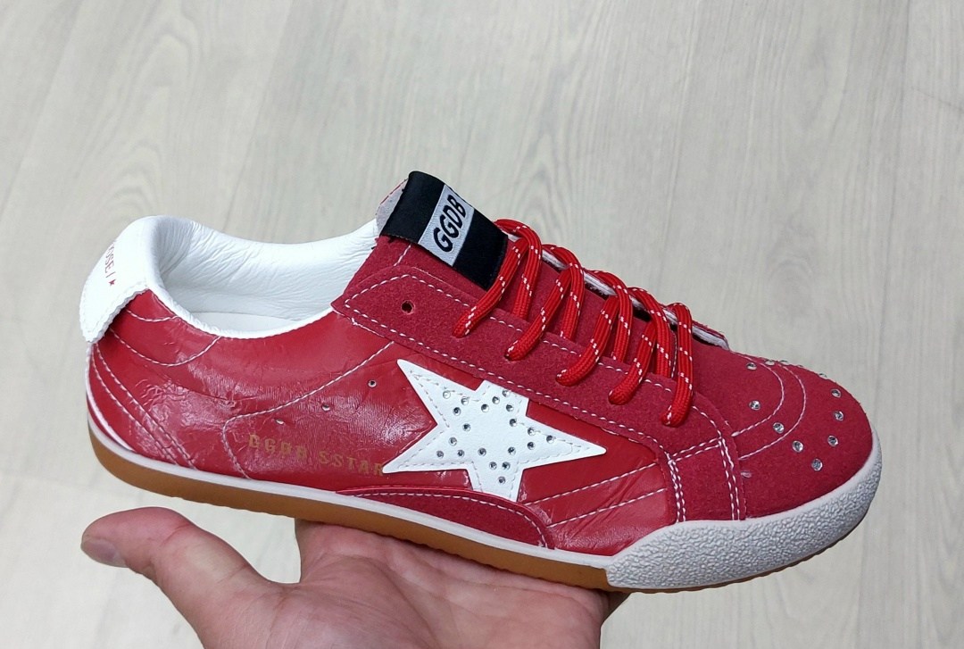 ,кроссовки golden goose,кеды golden goose,обуви,кроссовки женские golden goose super-star белый / серебряный