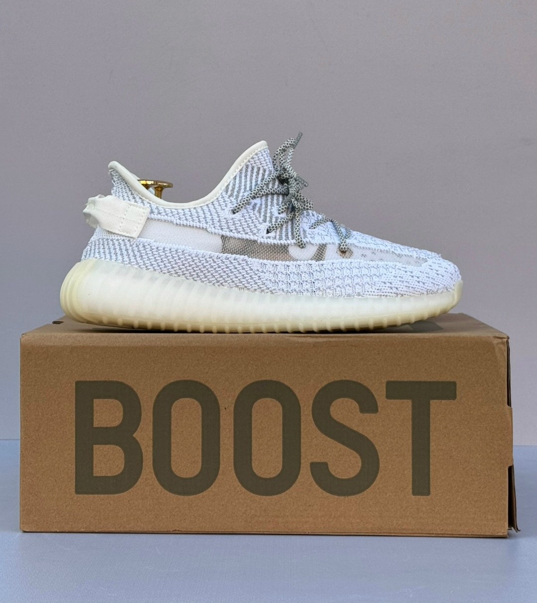 adidas yeezy boost 350 v2 cloud white reflective,adidas yeezy boost 350,adidas yeezy boost 350 v 2,adidas yeezy boost,adidas yeezy boost 350 v2 static