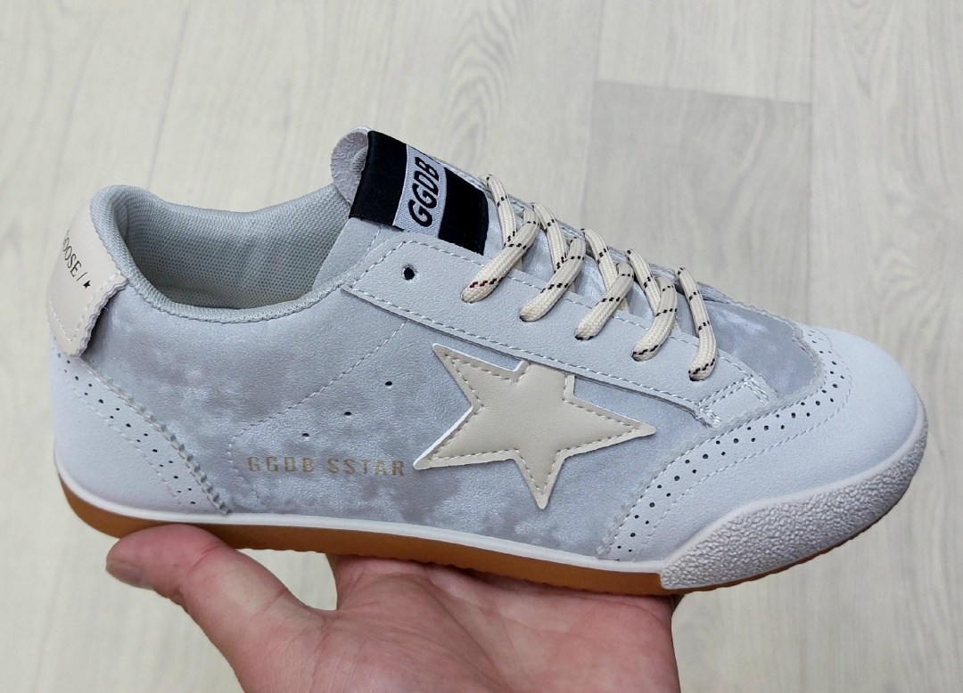 ,кроссовки golden goose,кеды golden goose,обуви,кроссовки женские golden goose super-star белый / серебряный