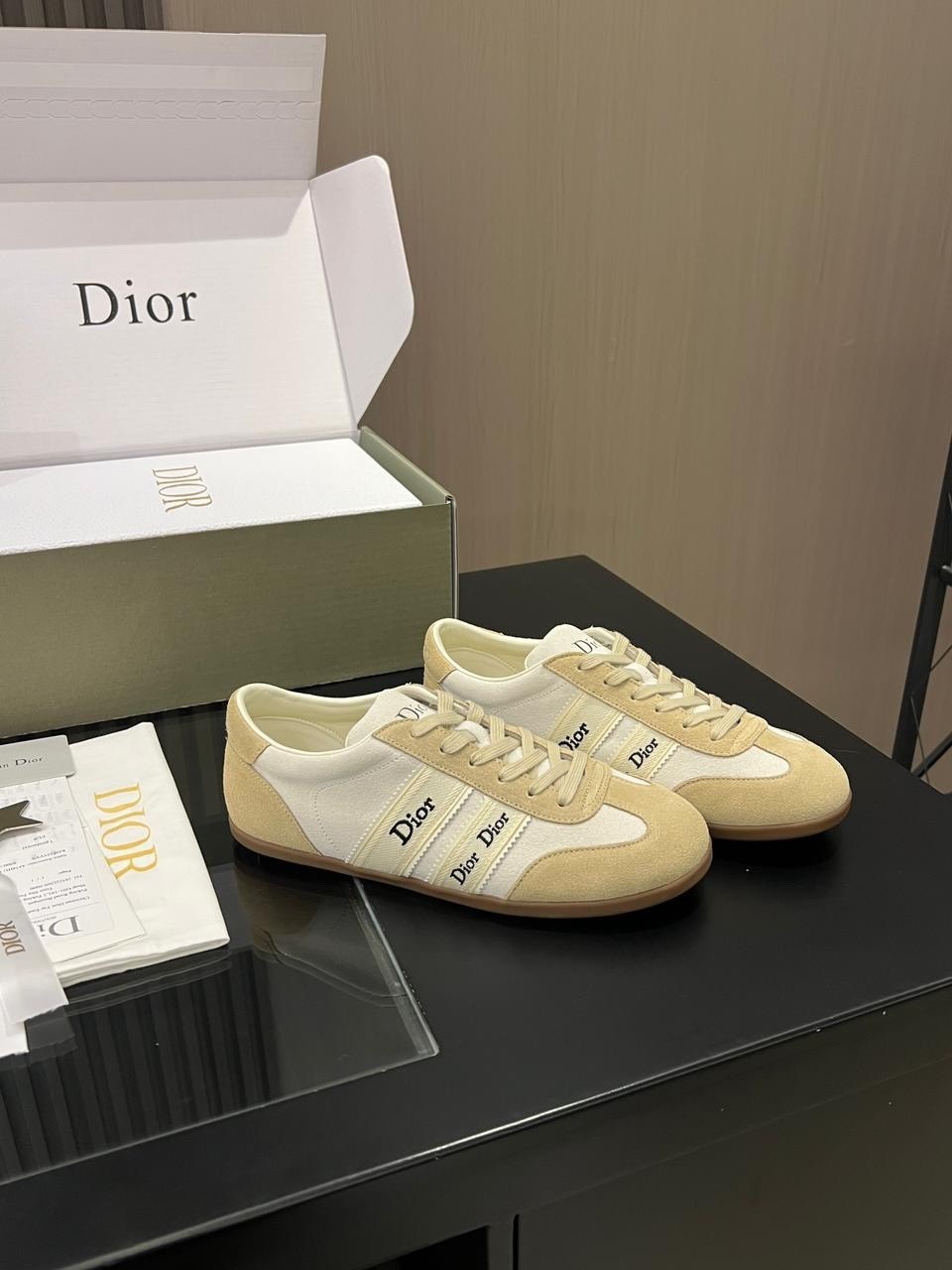dior кроссовки,кроссовки dior женские,кеды dior,кроссовки christian dior christian dior кроссовки,кроссовки christian dior