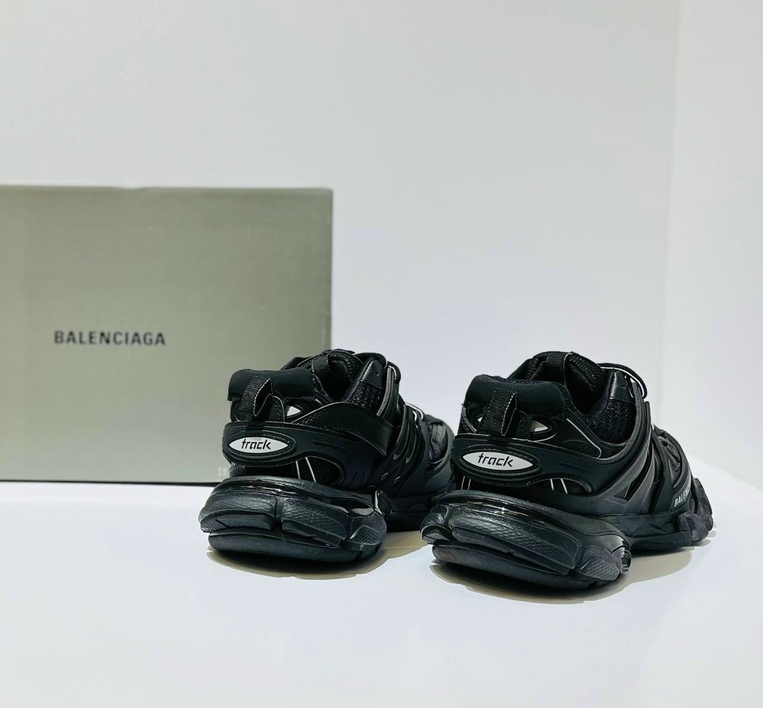 кроссовки balenciaga track,кроссовки balenciaga track sneaker черный,кроссовки balenciaga,кроссовки balenciaga track mule clear sole,мужские кроссовки balenciaga track premium black