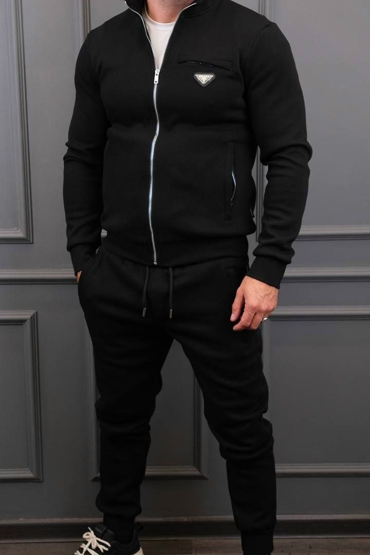 спортивный костюм armani,спортивный костюм мужской,костюм спортивный,костюм мужской,спортивный костюм мужской спортивный костюм