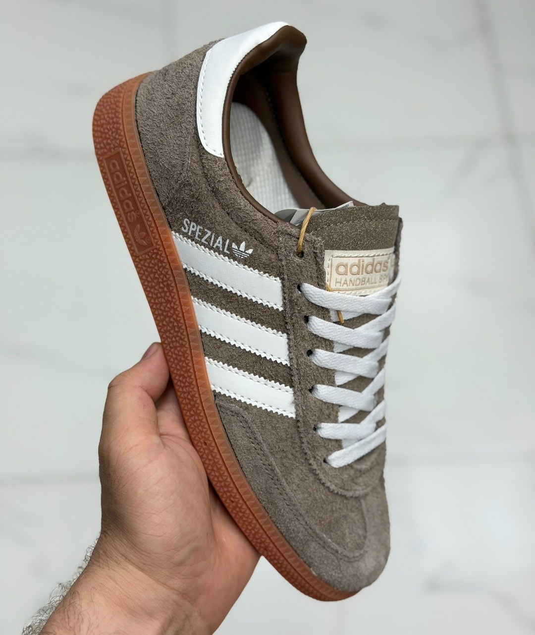 кроссовки adidas spezial голубые,кроссовки adidas spezial,adidas originals handball spezial,кроссовки adidas handball spezial,adidas handball spezial