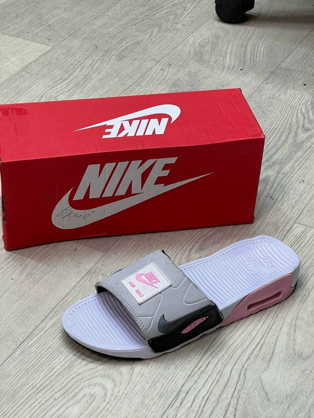 сланцы nike,nike slides,спортивный ,шлепанцы nike,шлепанцы nike benassi черные