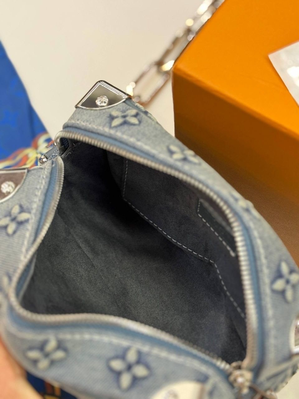 cумка louis vuitton,louis vuitton mini soft trunk,louis vuitton женская сумка,louis vuitton сумка на плечо,сумка луи виттон