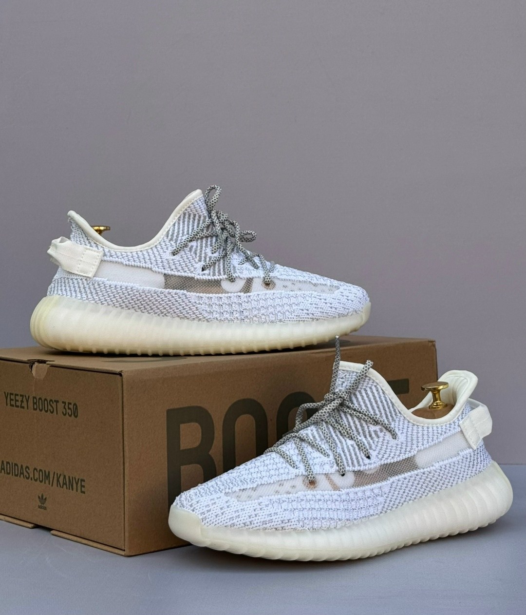 adidas yeezy boost 350 v2 cloud white reflective,adidas yeezy boost 350,adidas yeezy boost 350 v 2,adidas yeezy boost,adidas yeezy boost 350 v2 static