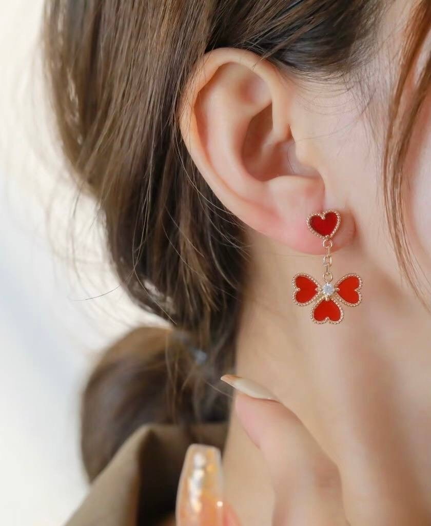 серьги ювелирные,van cleef arpels alhambra серьги,ван клиф комплект,украшения ювелирные,серьги украшения