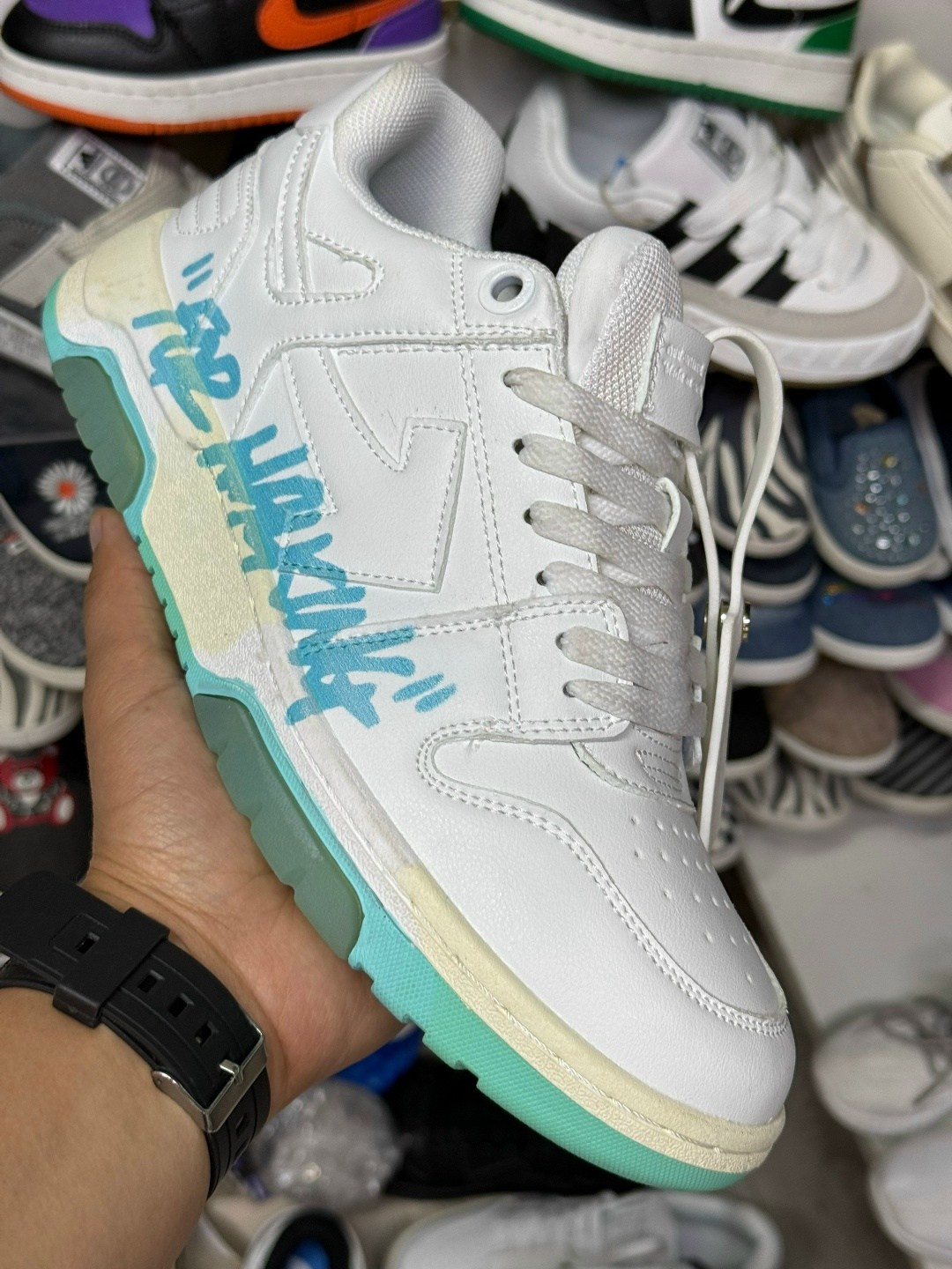 кроссовки,кроссовки низкие,спортивная ,женские кроссовки,кроссовки off-white
