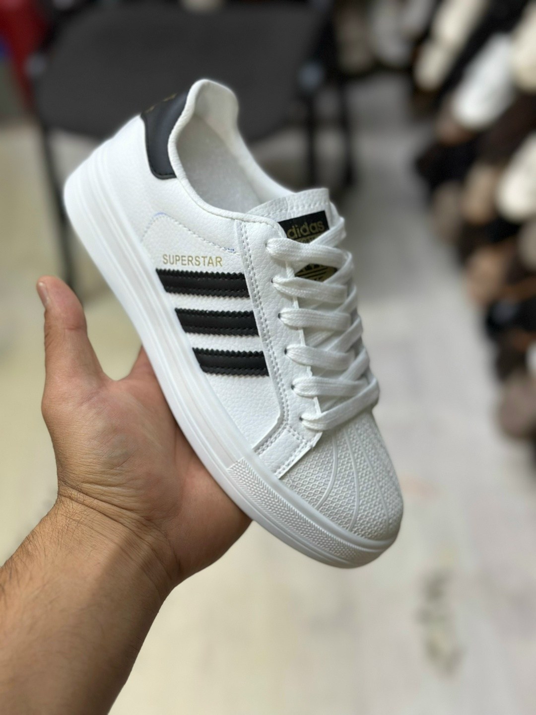 кроссовки женские adidas,женские кроссовки,,кроссовки эко,кроссовки закрытые