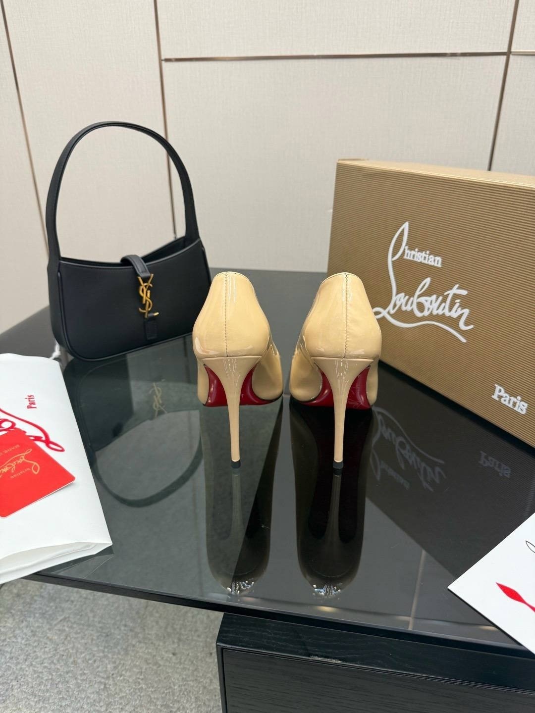 christian louboutin туфли,christian louboutin женские туфли на высоком,лакированные туфли,кристиан лабутен туфли,лабутены высокие
