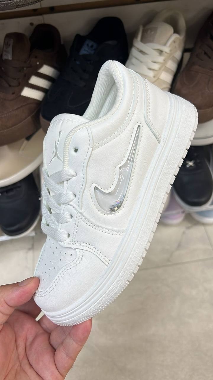 кроссовки,кроссовка,кроссовки закрытые,кроссовка детская,кроссовки nike