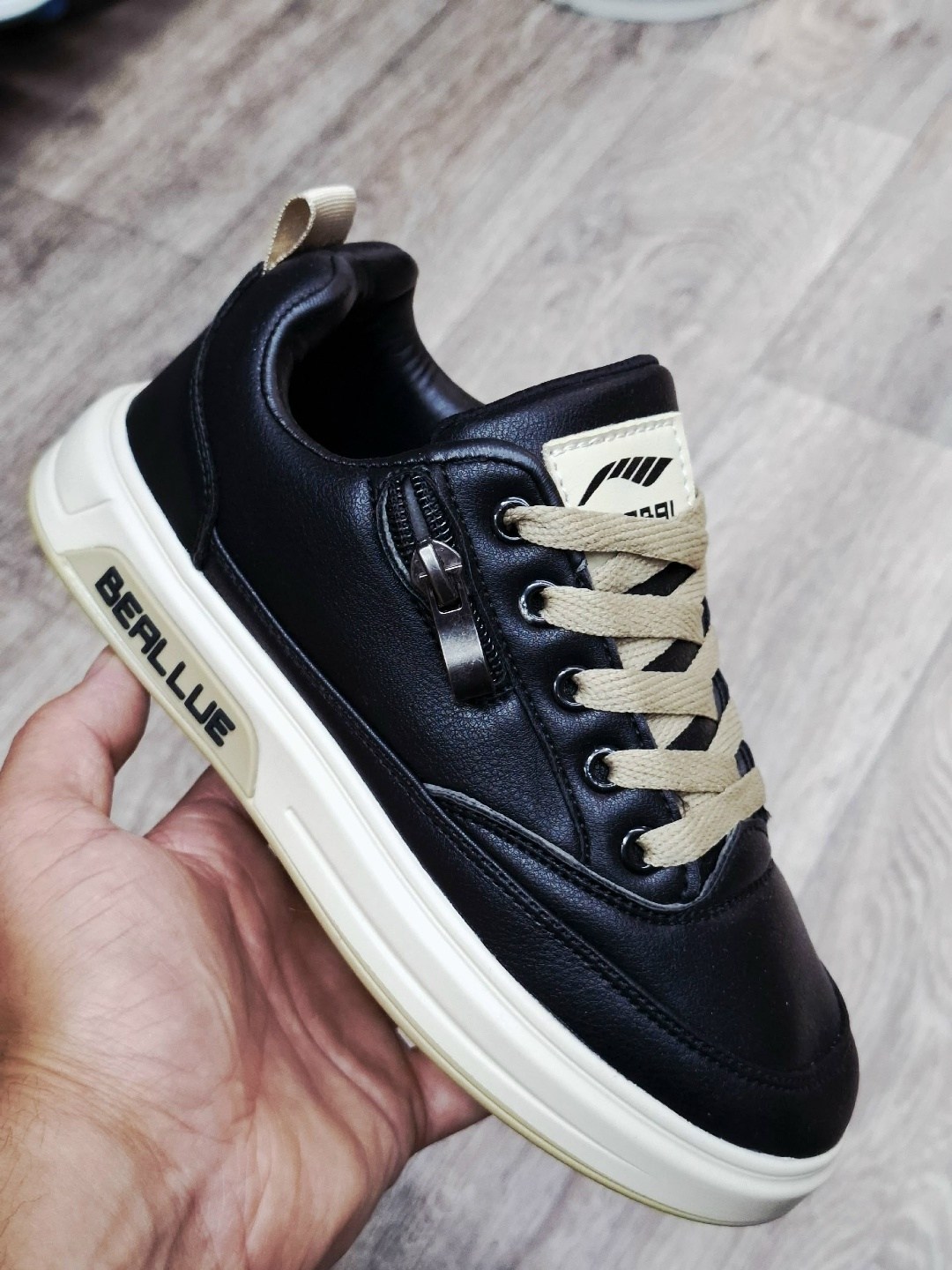 ,кроссовки мужские adidas,зимние кроссовки adidas,кроссовка мужской, мужская кроссовки
