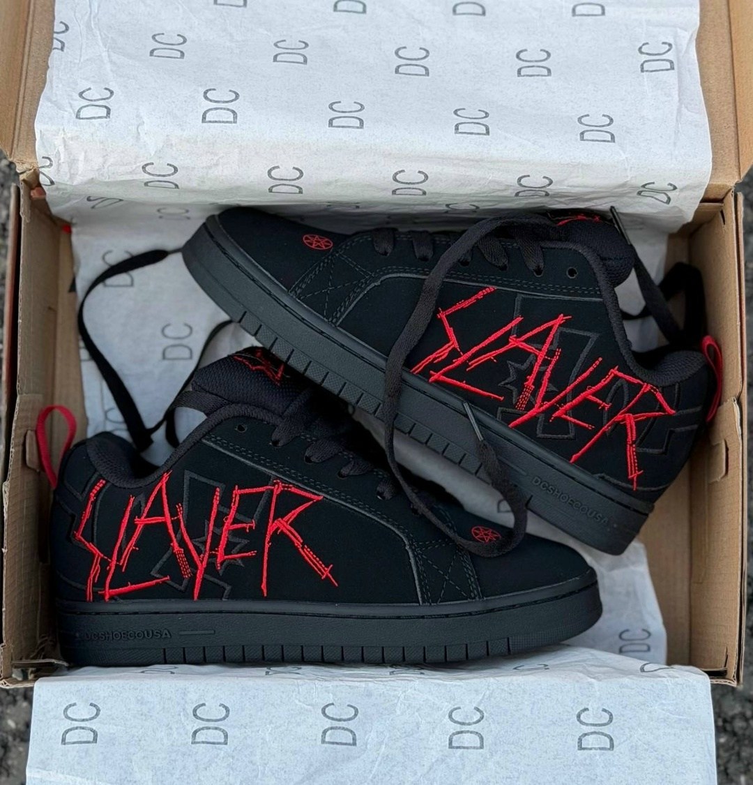 кроссовки slayer,кроссовки slayer court graffik dc shoes,dc x slayer ct graffik shoes black black red,кроссовки dc shoes court graffik,кроссовки