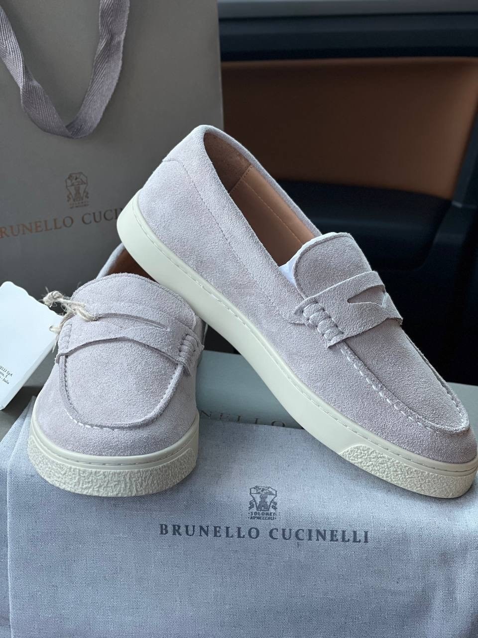 замшевые лоферы brunello cucinelli,лоферы из натуральной замши loro piana premium shoes,лоферы loro piana,лоферы brunello cucinelli,лоферы мужские loro piana