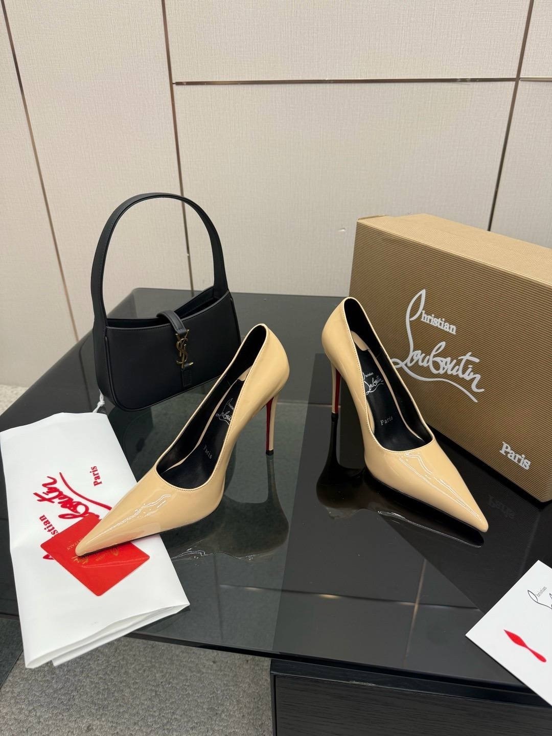 christian louboutin туфли,christian louboutin женские туфли на высоком,лакированные туфли,кристиан лабутен туфли,лабутены высокие