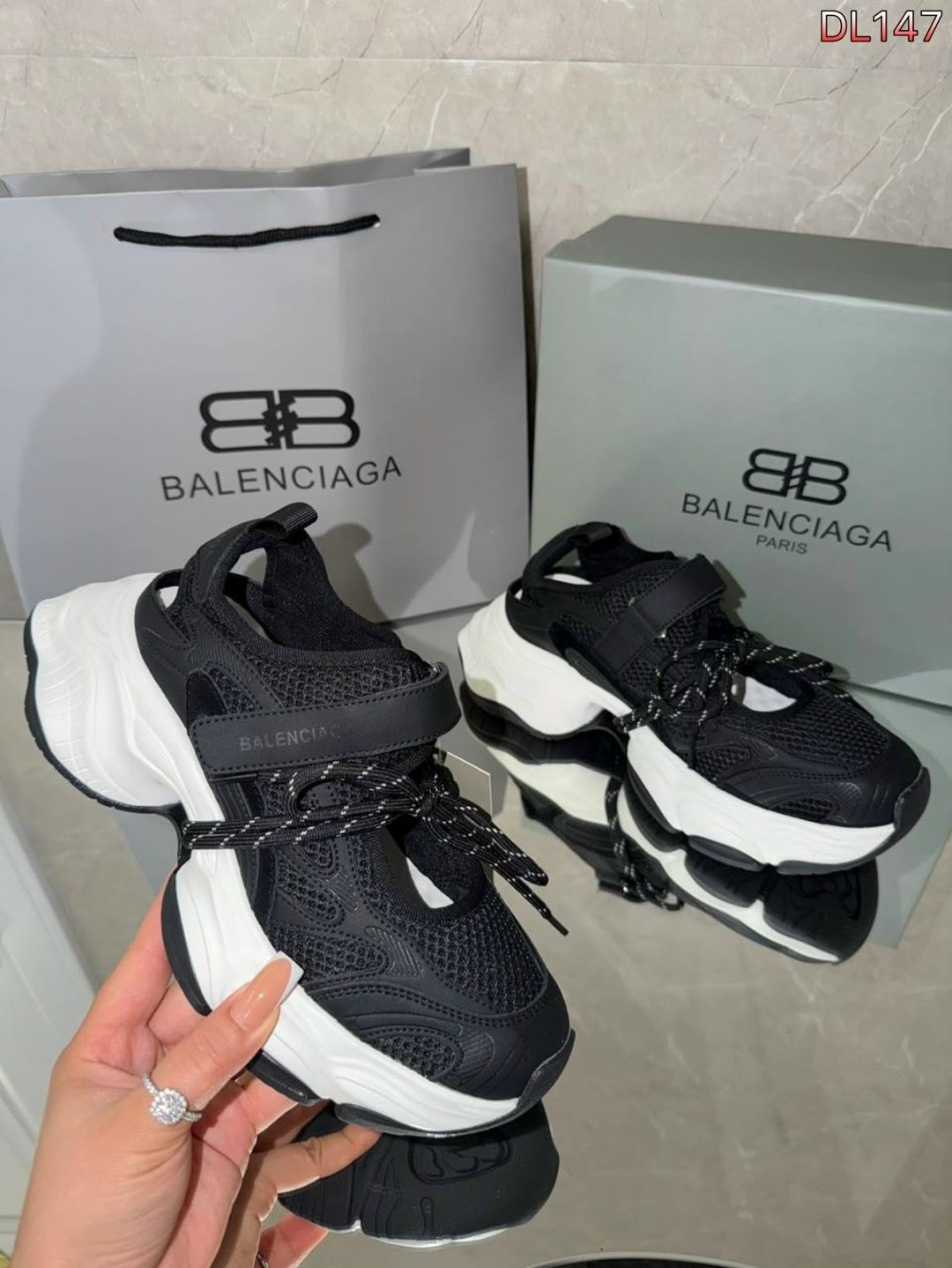 кроссовки balenciaga женские,кроссовки balenciaga женские balenciaga цвет белый,кроссовки balenciaga track balenciaga,кроссовки balenciaga,balenciaga кроссовки track balenciaga цвет белый