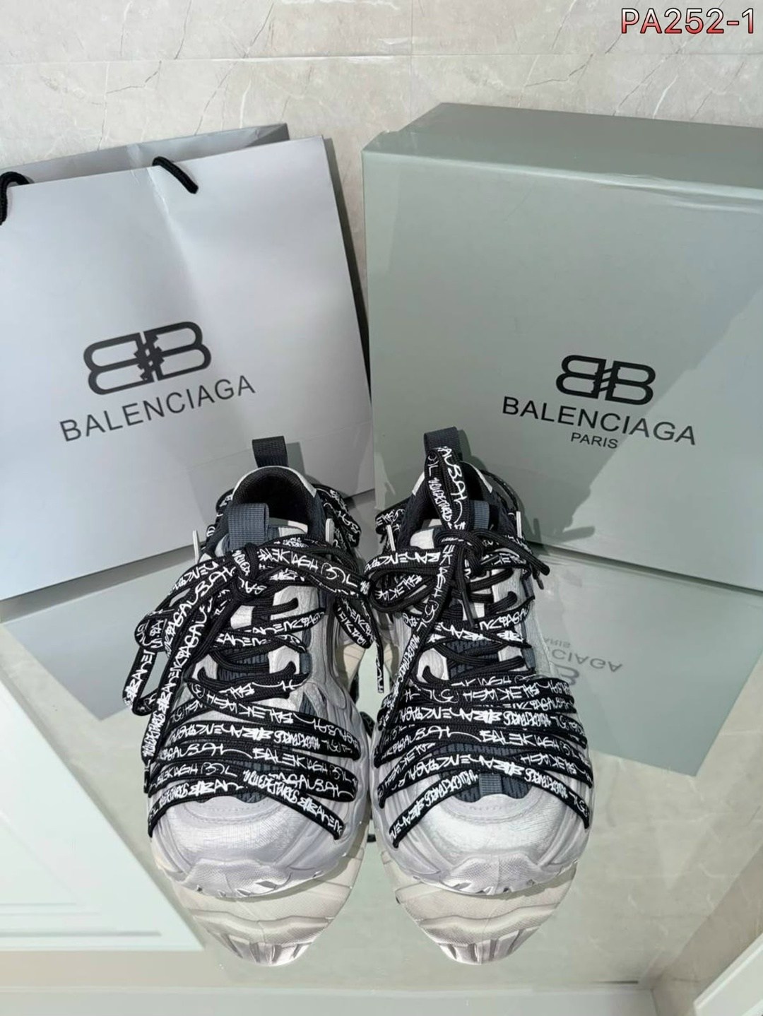 кроссовки женские balenciaga,женские кроссовки balenciaga track a133933 чёрные,кроссовки balenciaga,кроссовки track balenciaga,кроссовки баленсиага balenciaga