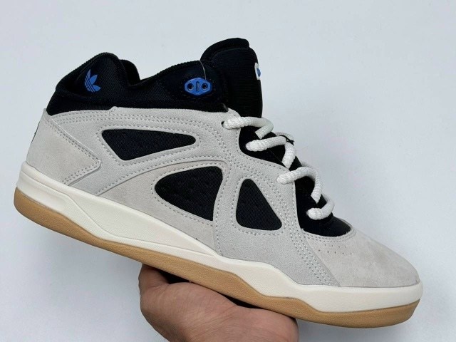 кроссовки,кроссовки adidas,оригинальные кроссовки,низкие кроссовки,adidas badbo 1 0