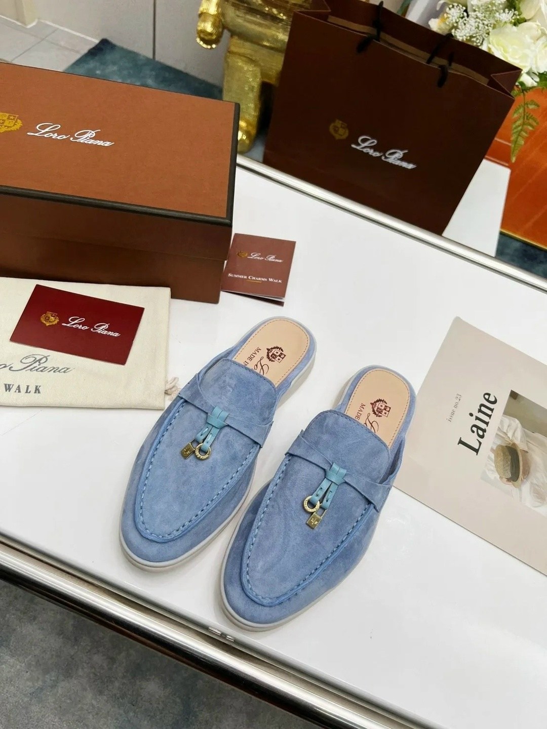 женские замшевые мюли loro piana голубые,,мюли loro piana,лоферы женские туфли из натуральной замши loro,женские тапочки