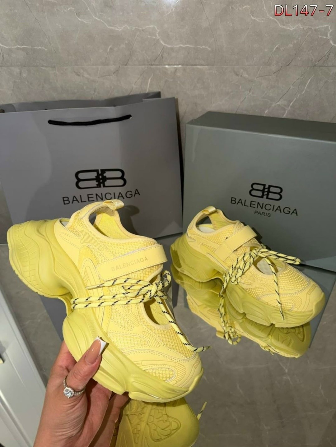 кроссовки balenciaga женские,кроссовки balenciaga женские balenciaga цвет белый,кроссовки balenciaga track balenciaga,кроссовки balenciaga,balenciaga кроссовки track balenciaga цвет белый