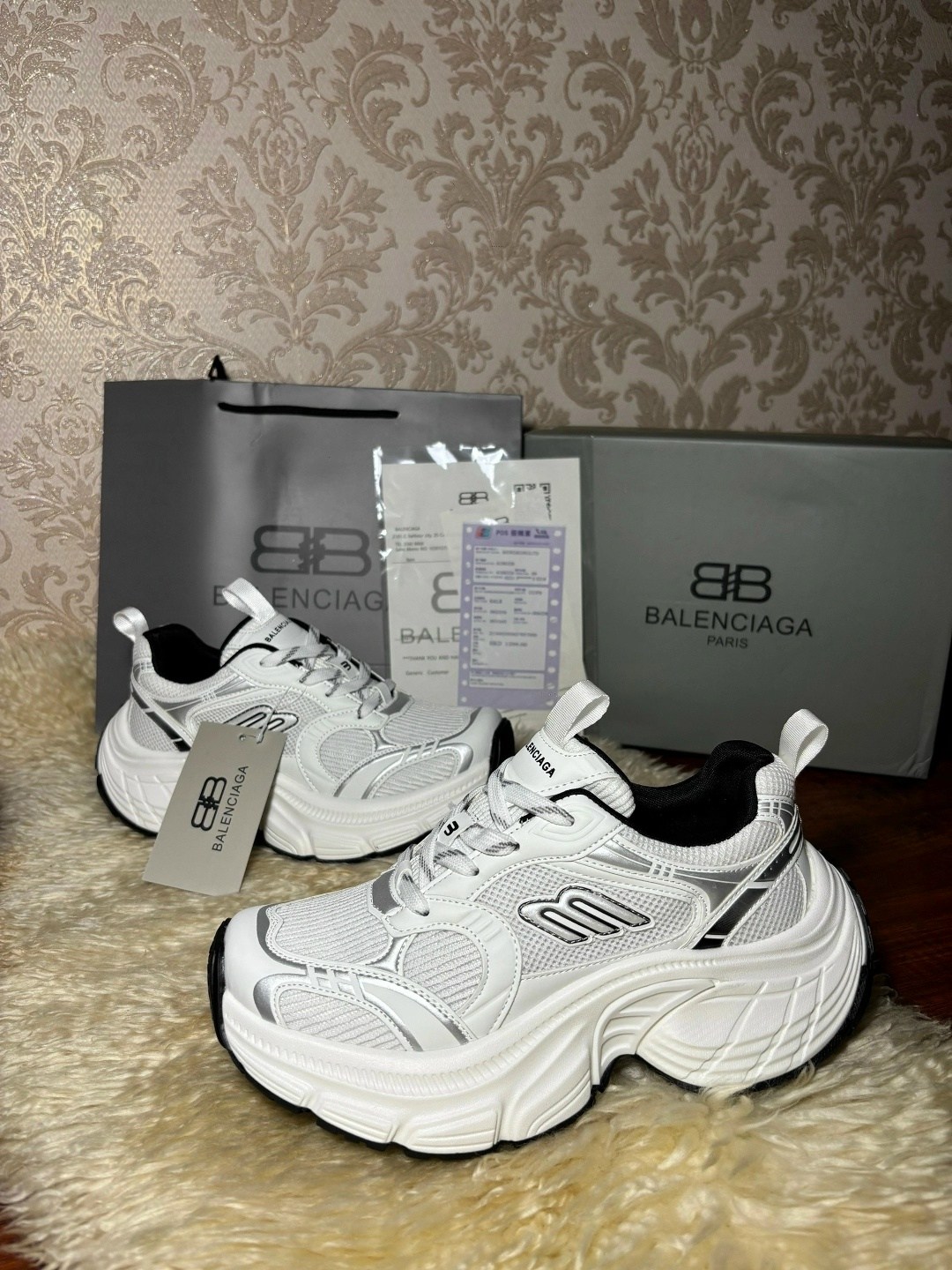кроссовки женские balenciaga,кроссовки balenciaga,женские брендовые кожаные кроссовки balenciaga premium,кроссовки баленсиага balenciaga 209437396,детские кроссовки balenciaga