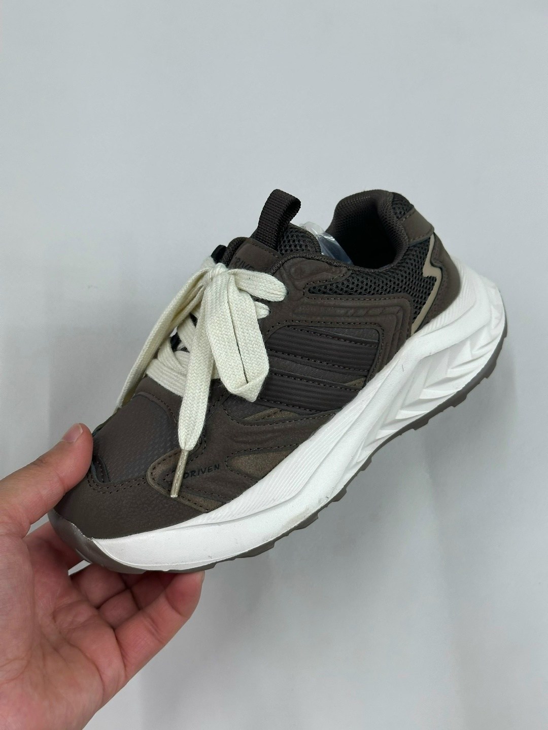 кроссовки мужские adidas,кроссовка мужской,кроссовки adidas,, мужская кроссовки