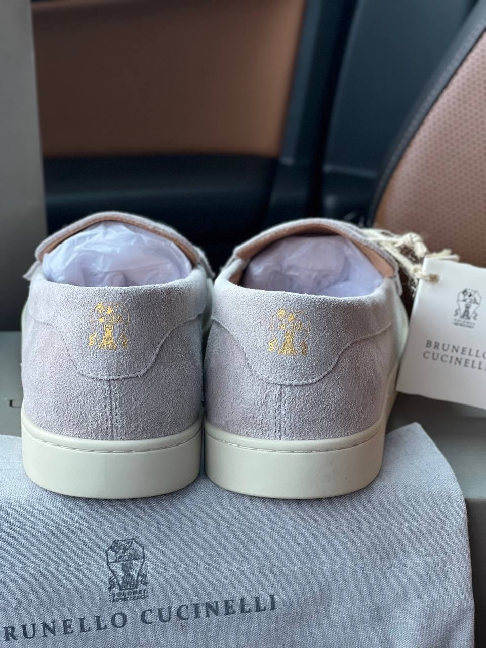 замшевые лоферы brunello cucinelli,лоферы из натуральной замши loro piana premium shoes,лоферы loro piana,лоферы brunello cucinelli,лоферы мужские loro piana