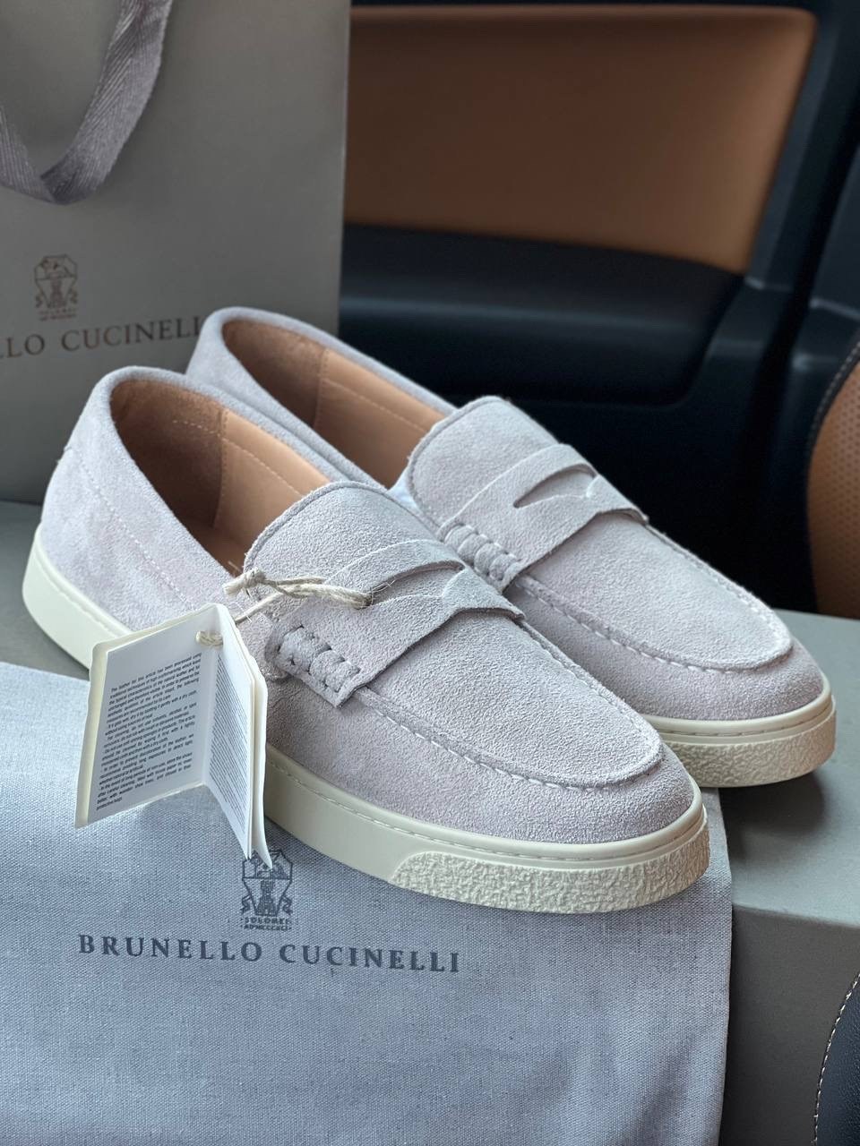 замшевые лоферы brunello cucinelli,лоферы из натуральной замши loro piana premium shoes,лоферы loro piana,лоферы brunello cucinelli,лоферы мужские loro piana