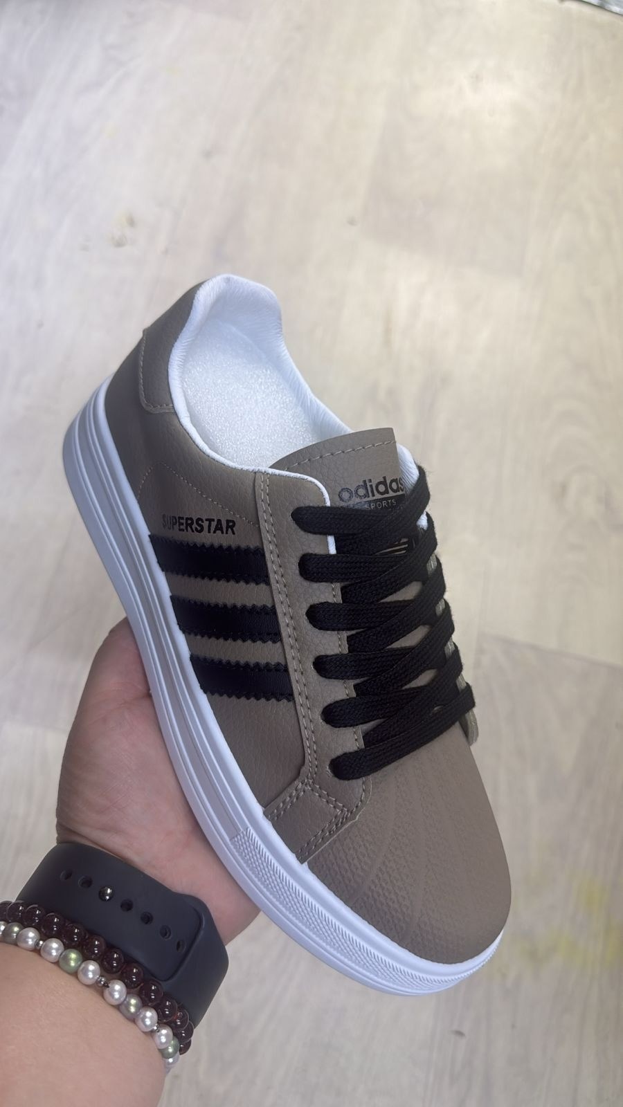кроссовки adidas,,кроссовки женские adidas,кеды женские adidas,кроссовки женскиe