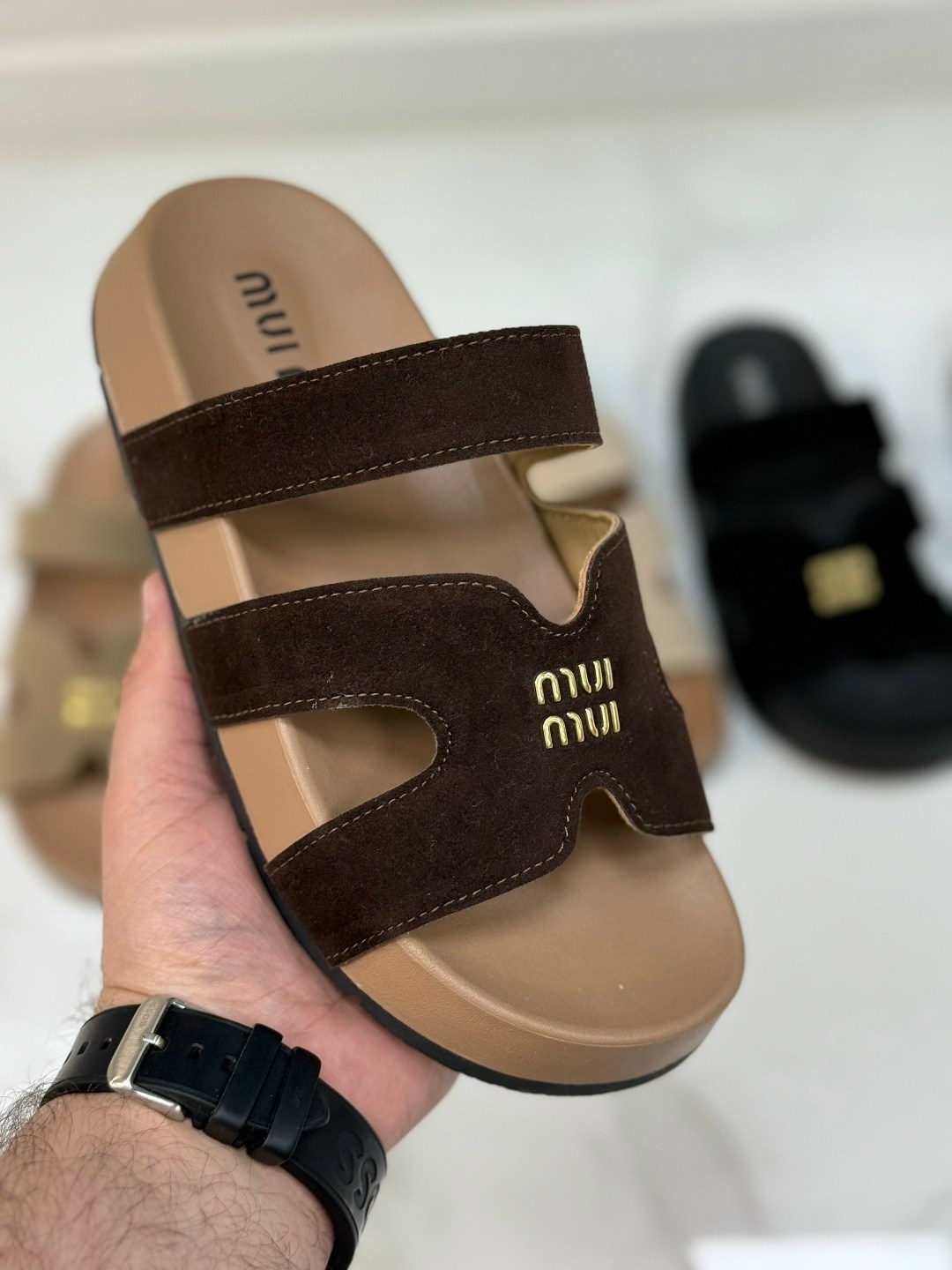 ,шлепки женские,шлепанцы miu miu,женские шлепанцы, женская
