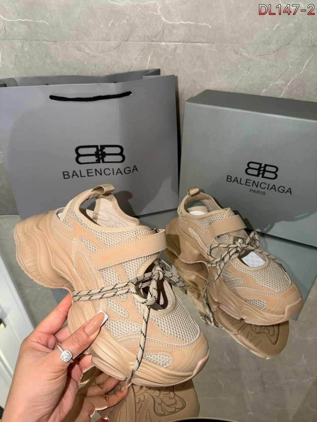 кроссовки balenciaga женские,кроссовки balenciaga женские balenciaga цвет белый,кроссовки balenciaga track balenciaga,кроссовки balenciaga,balenciaga кроссовки track balenciaga цвет белый