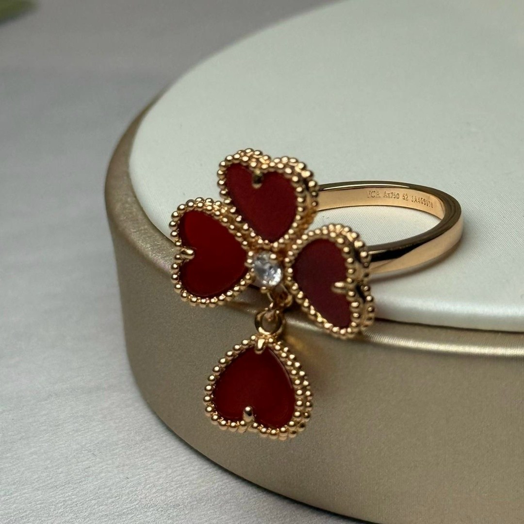 серьги ювелирные,van cleef arpels alhambra серьги,ван клиф комплект,украшения ювелирные,серьги украшения