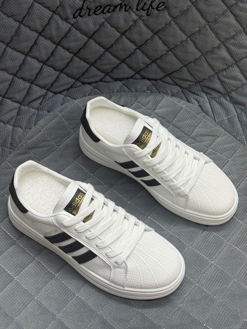кроссовки adidas,,кроссовки женские adidas,кроссовки унисекс,кроссовки закрытые