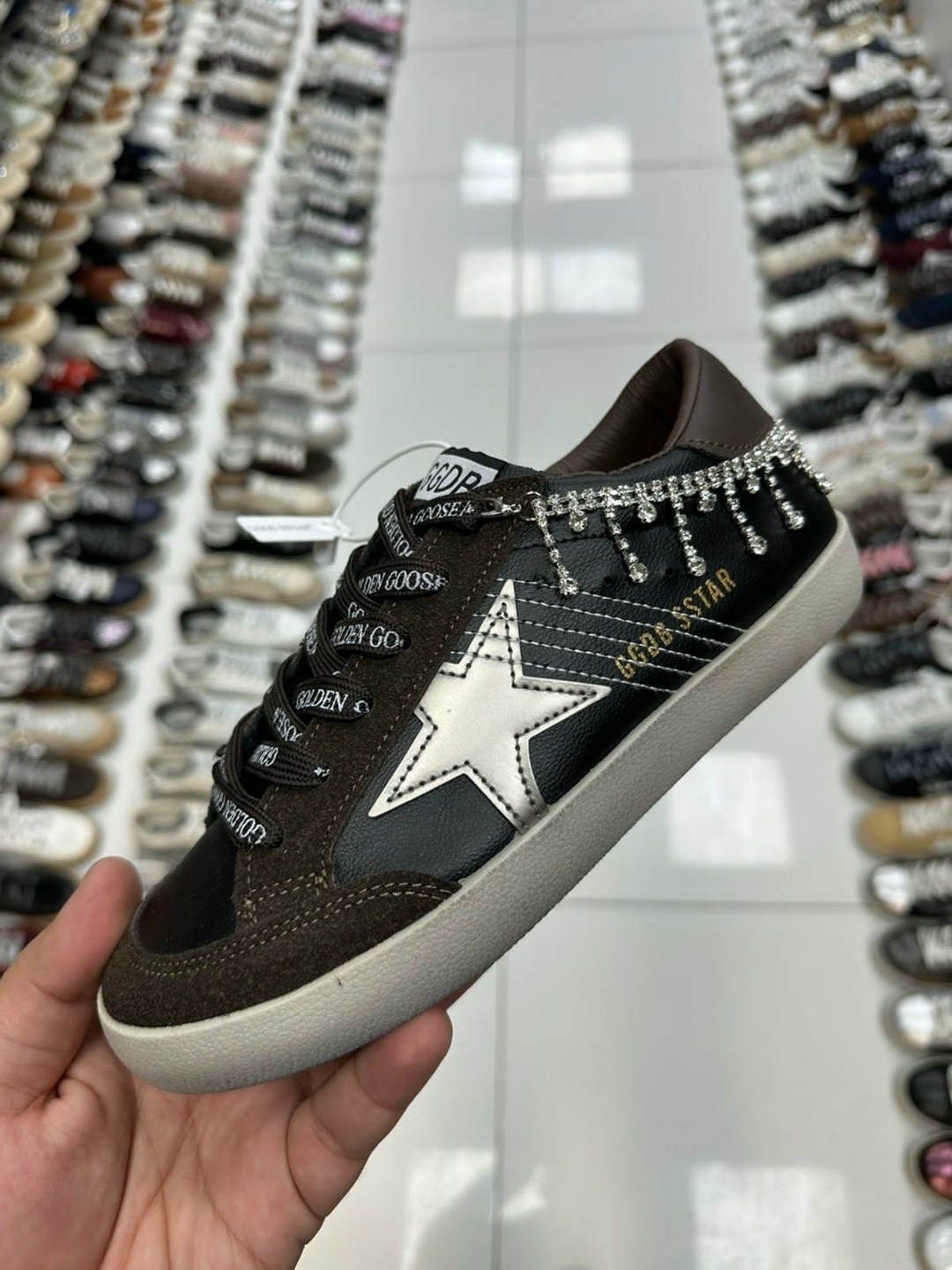блестящие кроссовки валберис,,голден роуз кеды,кеды golden goose,блестящие кроссовки