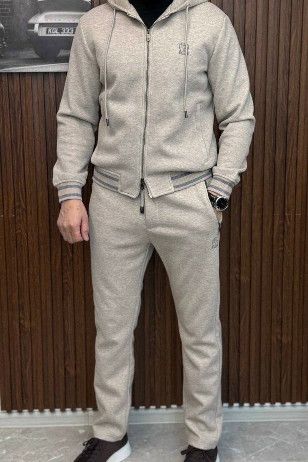 спортивный костюм brunello cucinelli,спортивные костюмы для мужчин,мужские спортивные костюмы,спортивный костюм мужской спортивный костюм,спортивный костюм stefano ricci