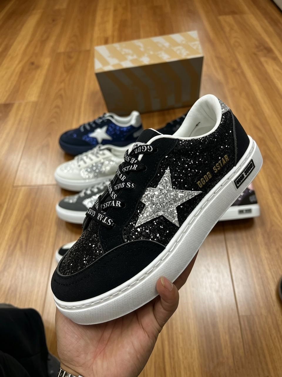 кроссовки golden goose,,кеды golden goose женские,кеды golden goose,кроссовки со звездами