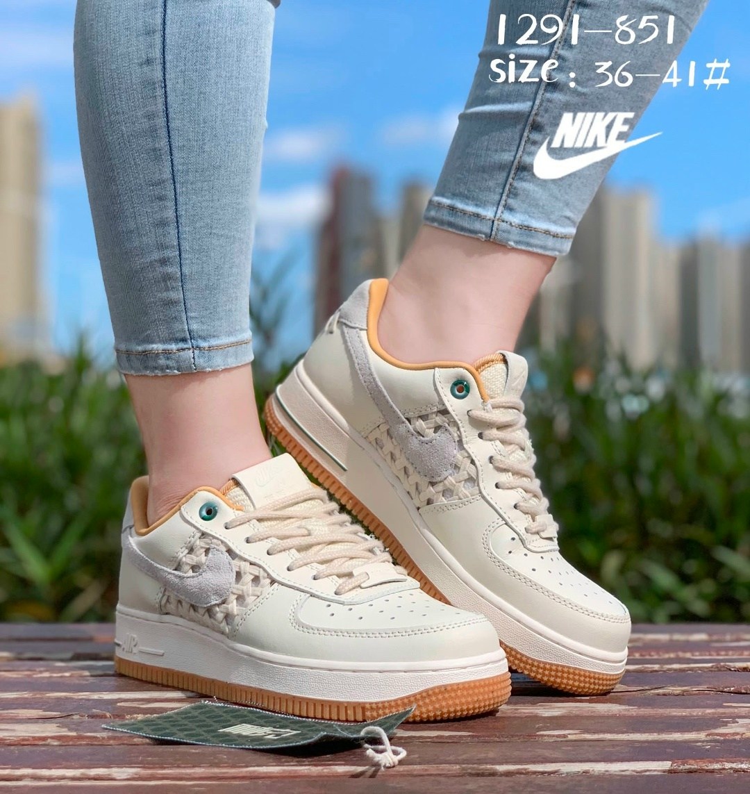 мужские кроссовки adidas ozweego,кроссовки adidas ozweego,кроссовки adidas originals ozweego,шнуровка кроссовок адидас ozweego,кроссовки adidas